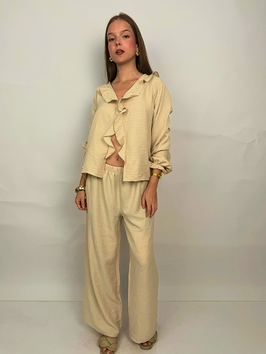 Women's fashion look